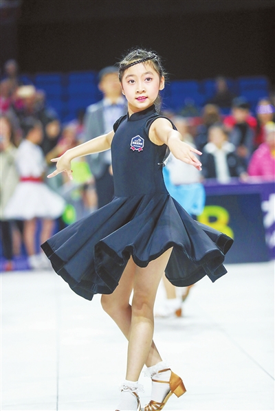 1605665350119918.jpg 選手在比賽中1.jpg