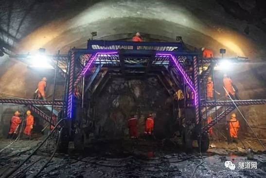 1605865777697780.jpg 33.jpg