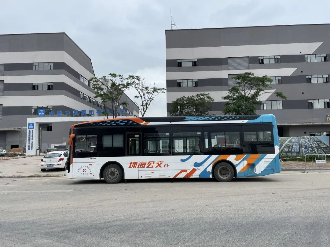 1685429641445373.jpg 640.jpg