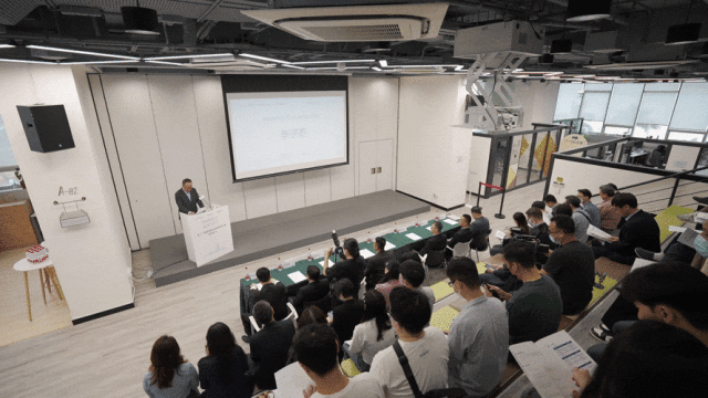 1688547353652764.gif 6.gif